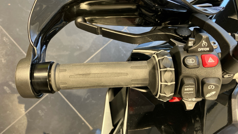 BMW F900 XR